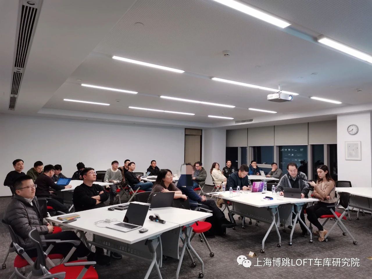 昭通杭州LOFT车库专题会